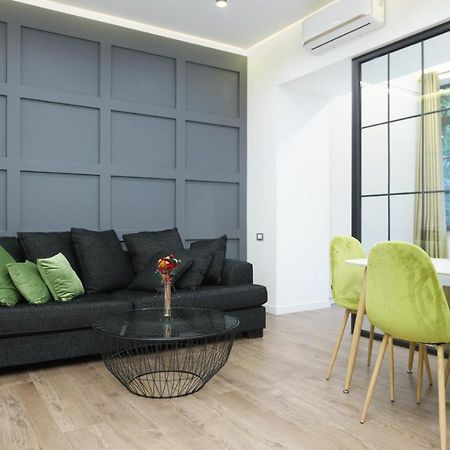 Stay Inn-Apartments On Abovyan 32 يريفان المظهر الخارجي الصورة