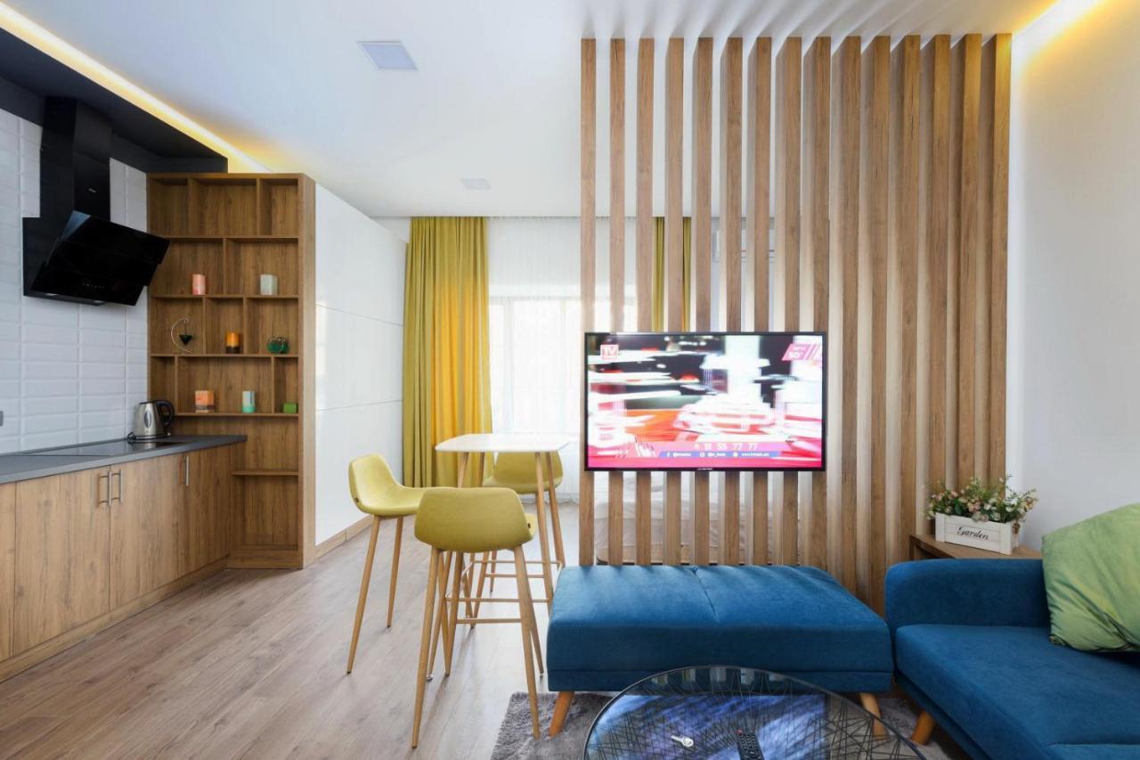 Stay Inn-Apartments On Abovyan 32 يريفان المظهر الخارجي الصورة