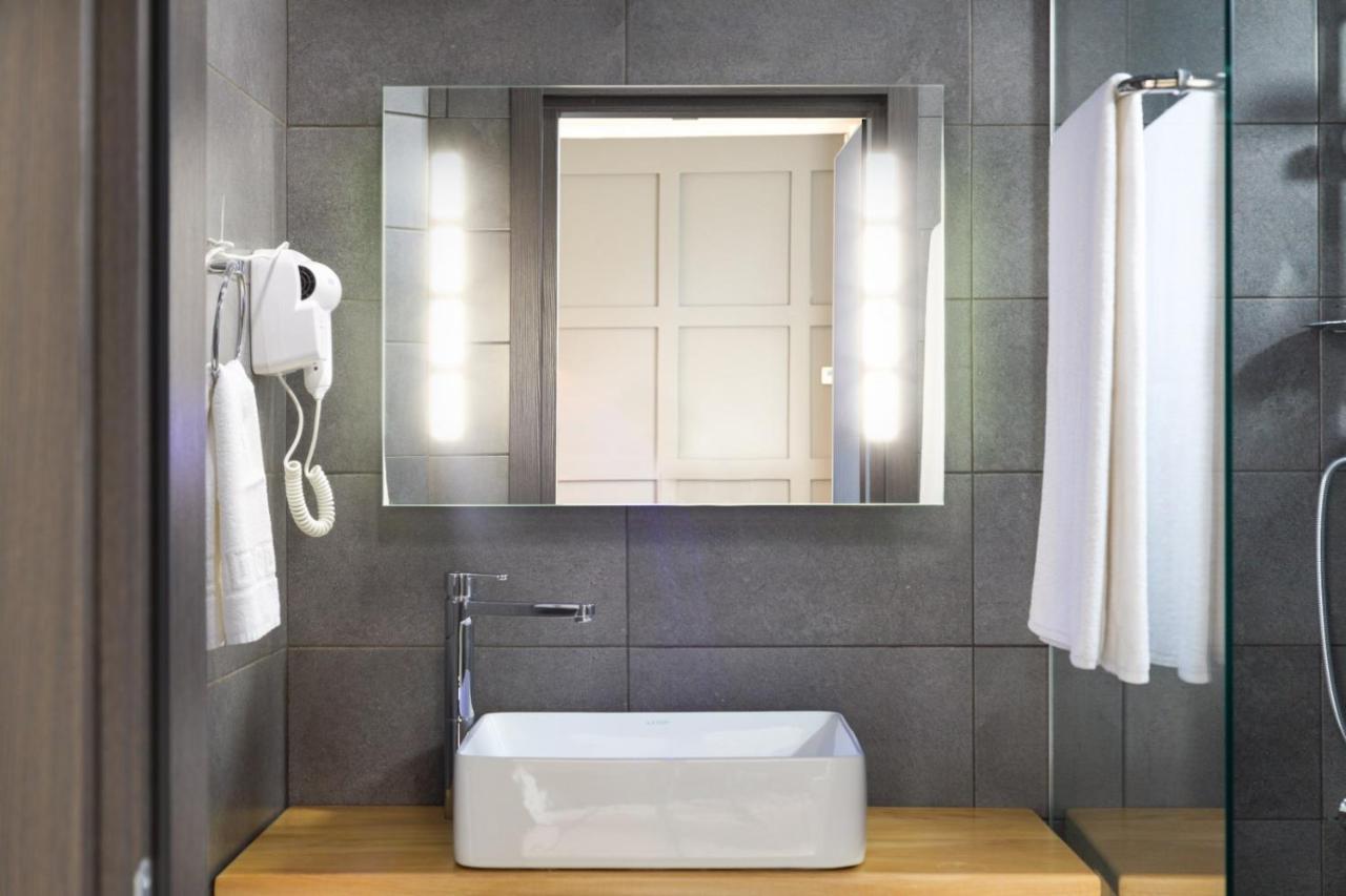 Stay Inn-Apartments On Abovyan 32 يريفان المظهر الخارجي الصورة