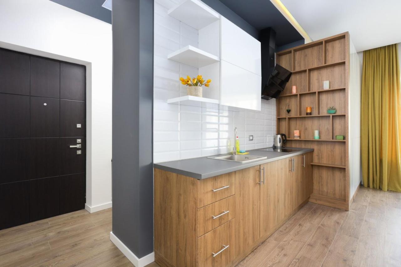 Stay Inn-Apartments On Abovyan 32 يريفان المظهر الخارجي الصورة