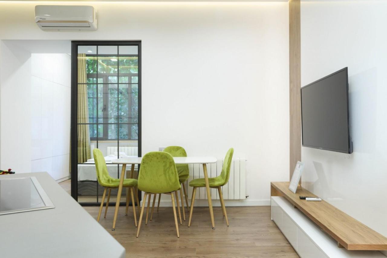 Stay Inn-Apartments On Abovyan 32 يريفان المظهر الخارجي الصورة