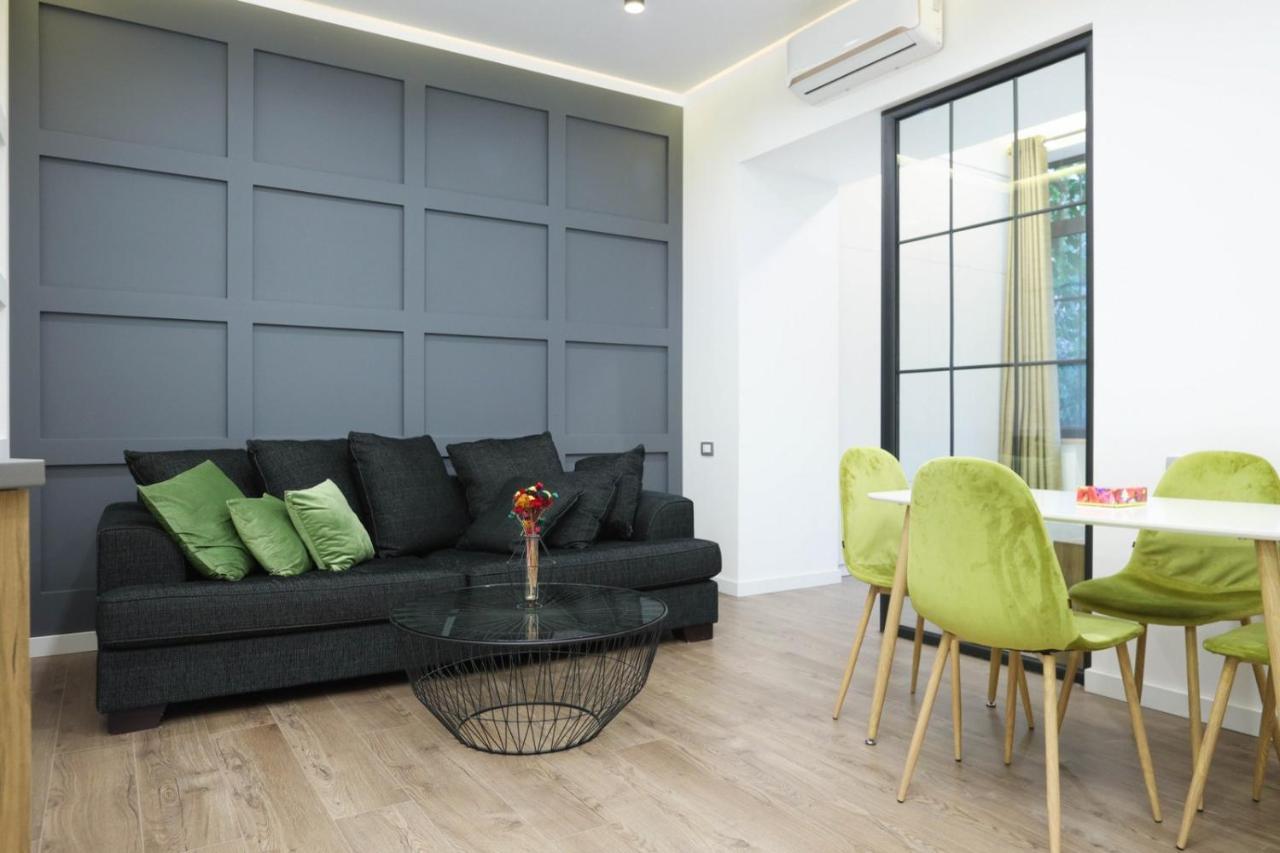 Stay Inn-Apartments On Abovyan 32 يريفان المظهر الخارجي الصورة