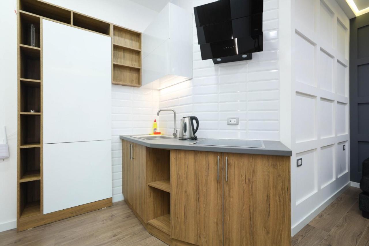 Stay Inn-Apartments On Abovyan 32 يريفان المظهر الخارجي الصورة